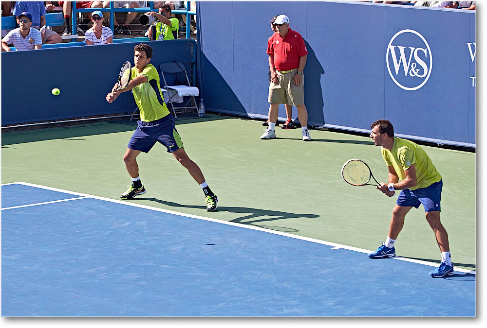 DodigMelo_(d_JohnsonQuerrey_R16)_Cincy2015_2DXB0612 copy
