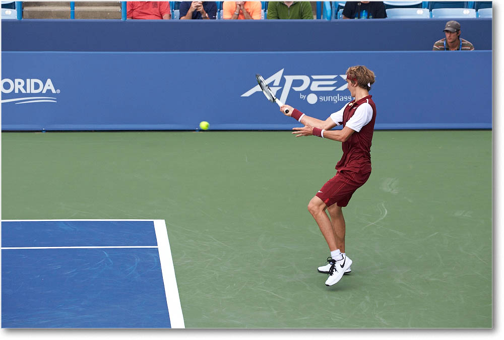 Zverev_(l_Coric_R64)_Cincy2015_2DXA7899 copy