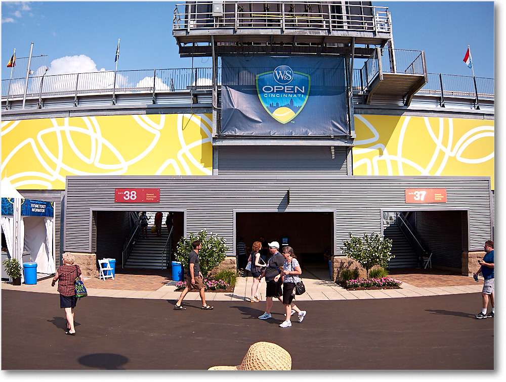Court3Exterior_Cincy2017_IMG_3502 copy