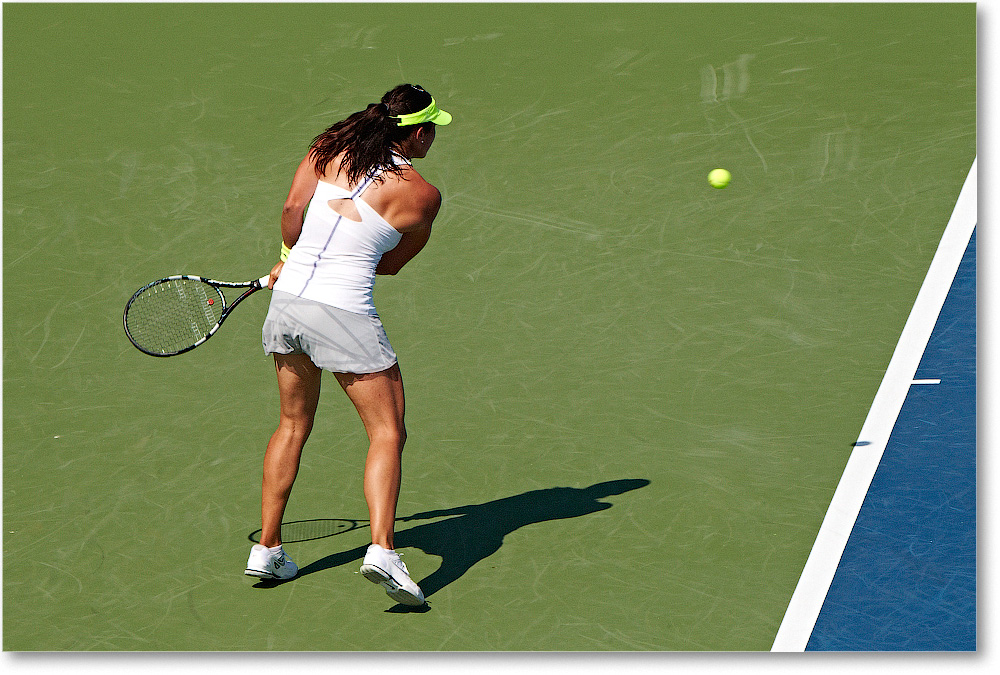 Arvidsson (l A Radwanska R32) Cincy2012_D4B5900 copy