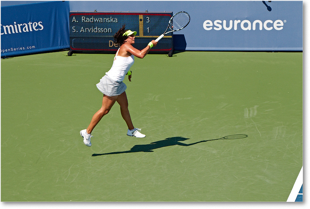 Arvidsson (l A Radwanska R32) Cincy2012_D4B5928 copy