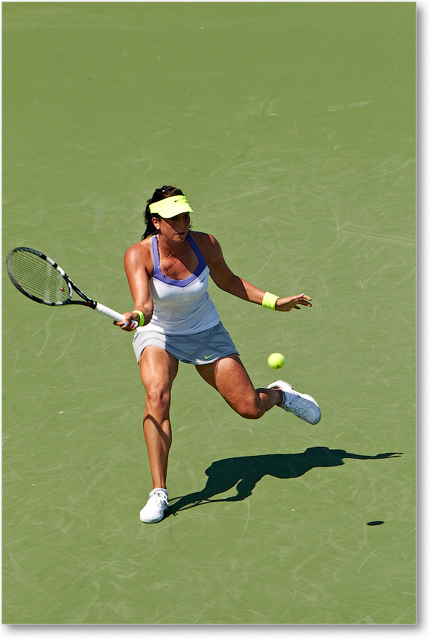 Arvidsson (l A Radwanska R32) Cincy2012_D4B6190 copy