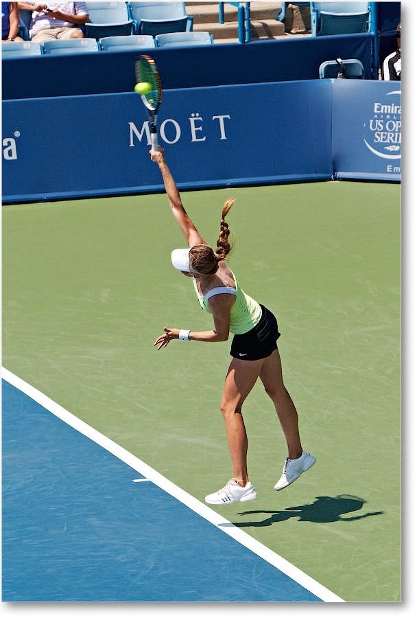 Barthel (l Kvitova R32) Cincy 2012_D4B6402 copy