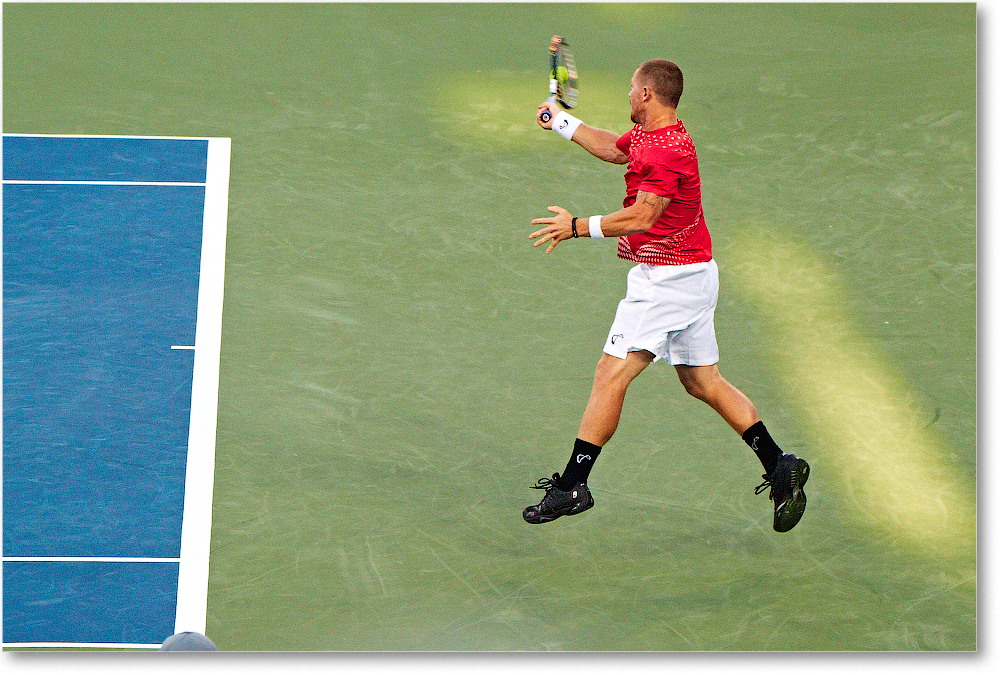 Bogomolov (l Federer R32) Cincy2012_D4B6810 copy