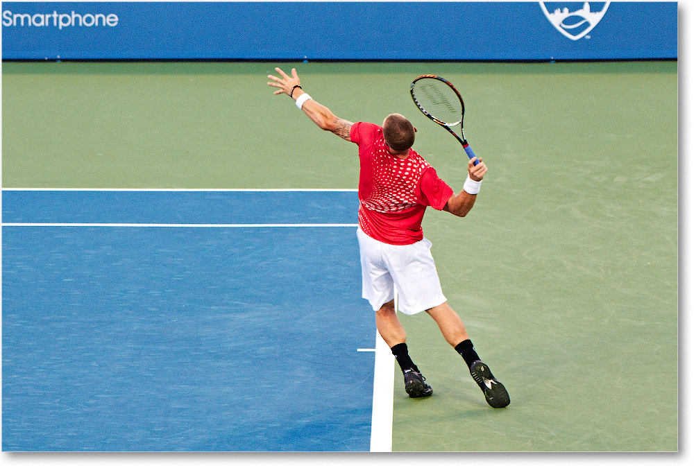 Bogomolov (l Federer R32) Cincy2012_D4B6896 copy