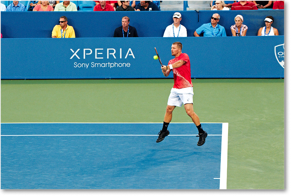 Bogomolov (l Federer R32) Cincy2012_D4B6919 copy