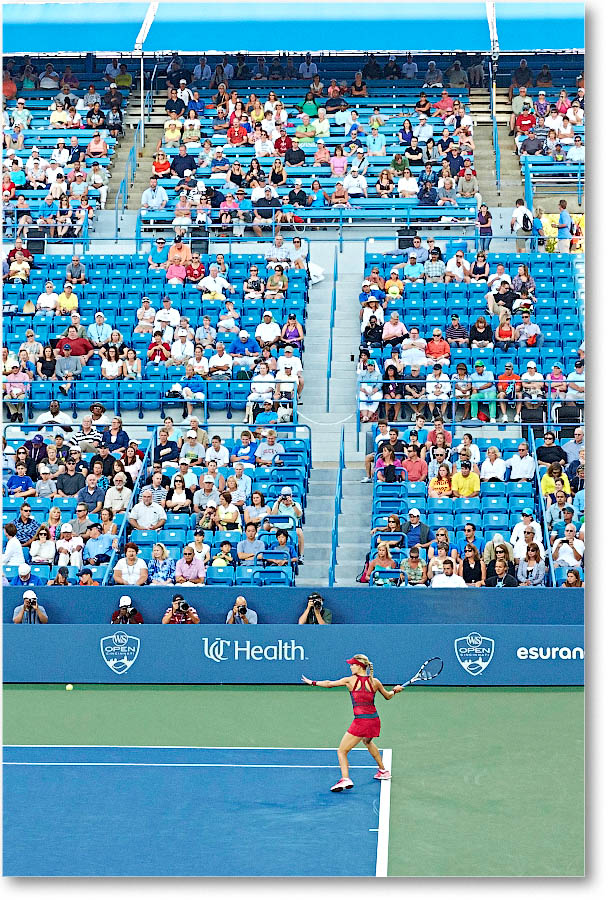 Bouchard_(l_Kuznetsova_R32)_Cincy2014_2DXA3654 copy