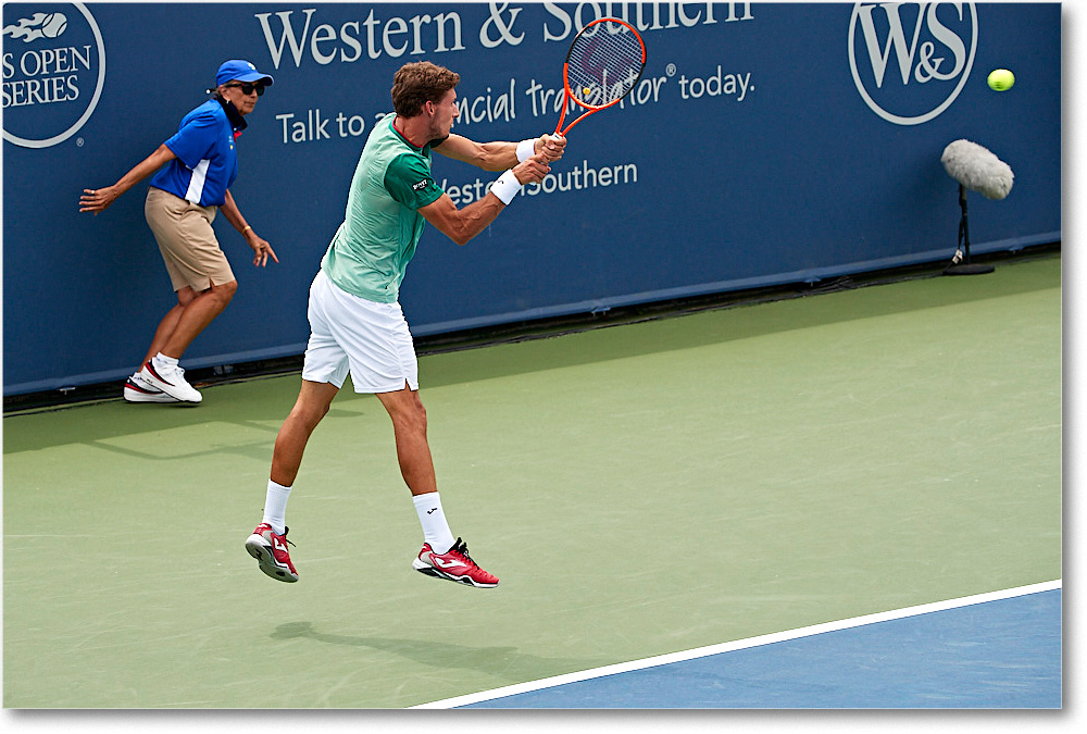 CarrenoBusta_(d_MZverev_R32)_Cincy2017_4DXB2065 copy