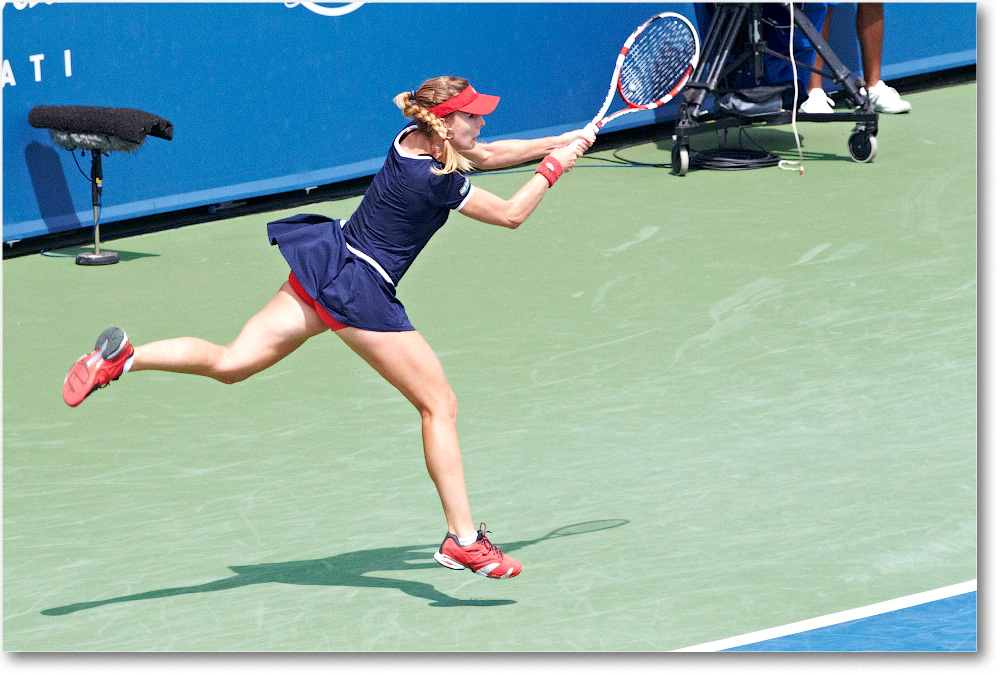 Cornet (d Ivanovic R64) Cincy2013_D4C2865 copy