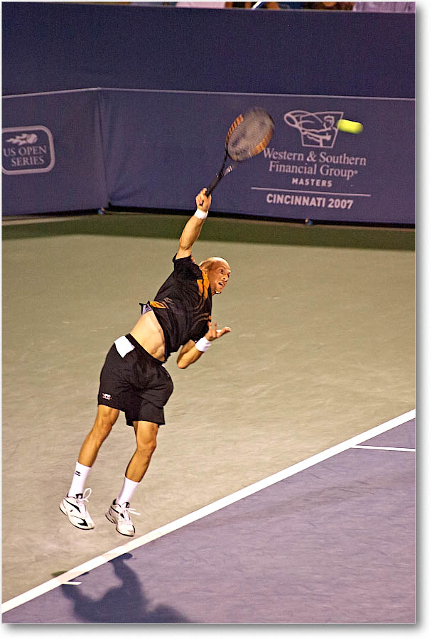 Davydenko_d_Ferrer_QF_Cincy2007_Y2F2953 copy