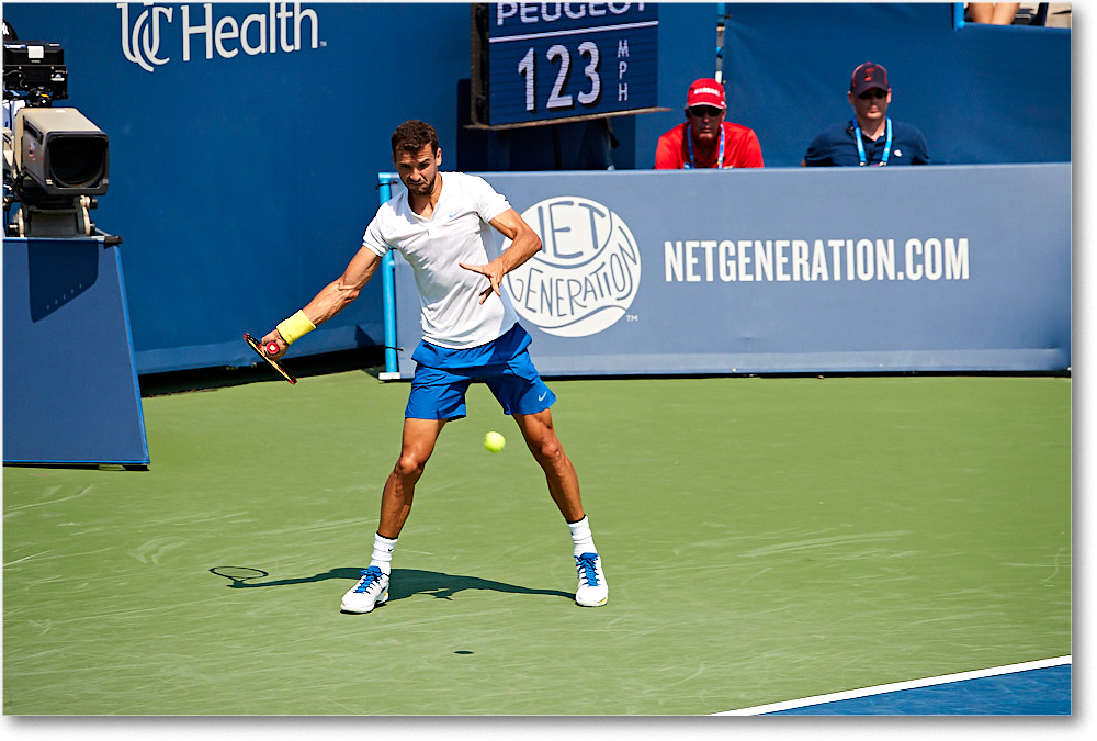 Dimitrov_(d_Isner_SF)_Cincy2017_4DXB4253 copy
