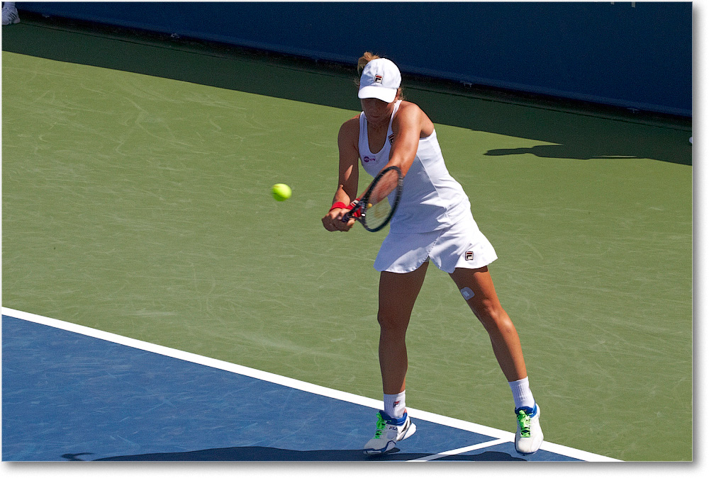 Erakovic (l Kvitova R32) Cincy2013_D4C5012 copy