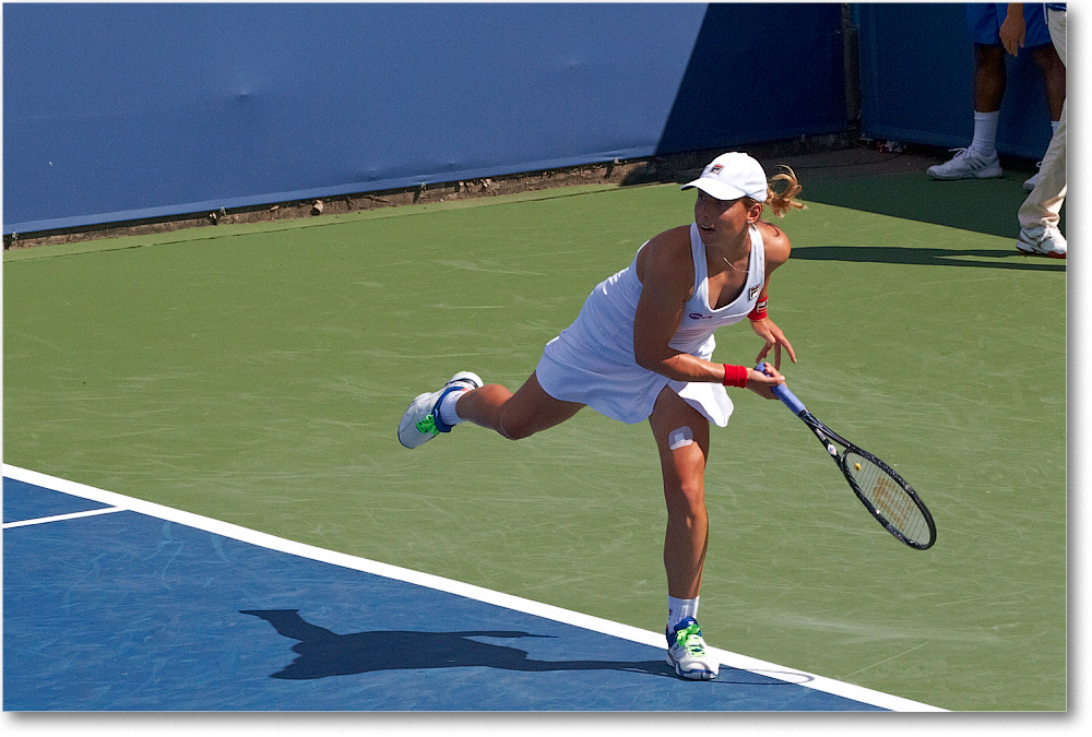 Erakovic (l Kvitova R32) Cincy2013_D4C5055 copy