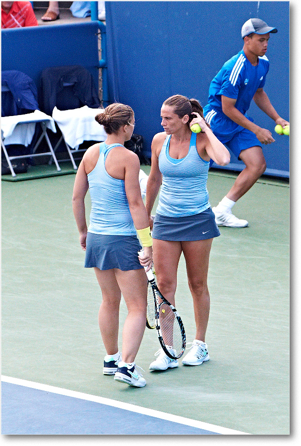 Errani-Vinci (d Hantuchova-Hingis R16) Cincy2013_D4C5203 copy