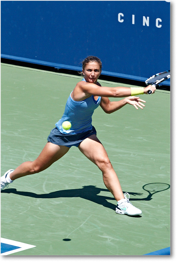 Errani (d Hercog R32) Cincy2013_D4C4470 copy