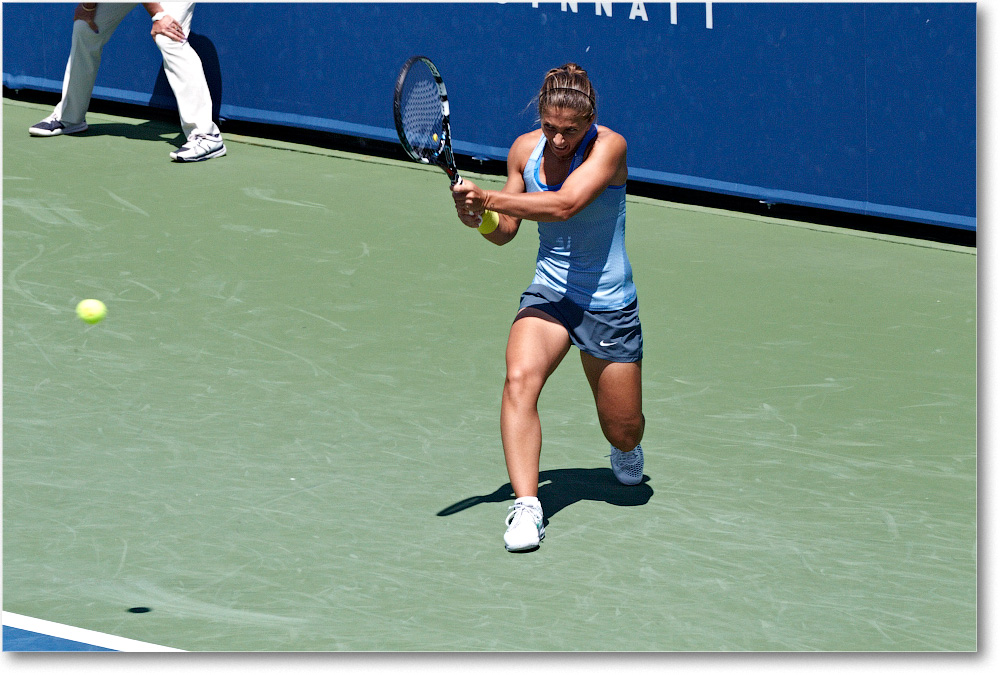 Errani (d Hercog R32) Cincy2013_D4C4486 copy