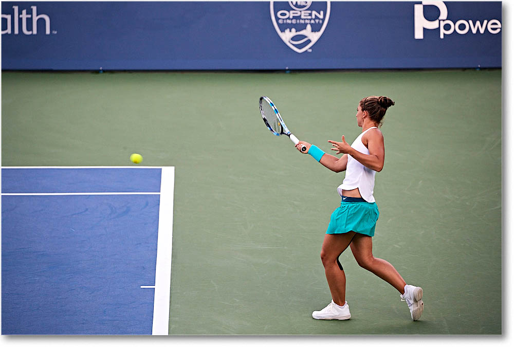 Errani_(l_Vandeweghe_R64)_Cincy2016_4DXA1457 copy