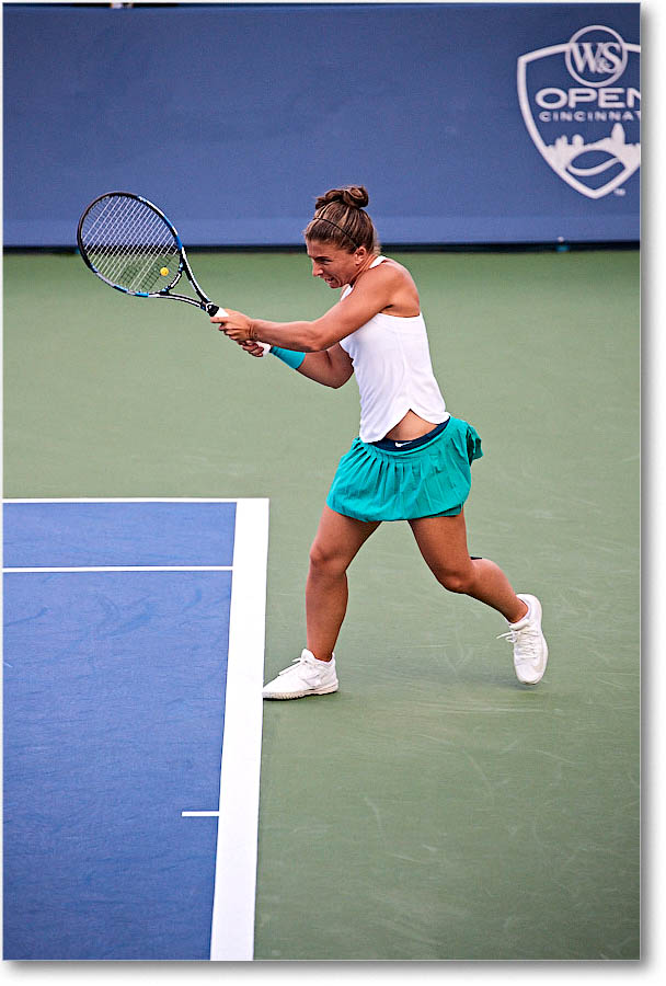 Errani_(l_Vandeweghe_R64)_Cincy2016_4DXA1488 copy