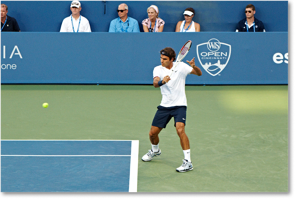 Federer (d Bogomolov R32) Cincy2012)_D4B6844 copy