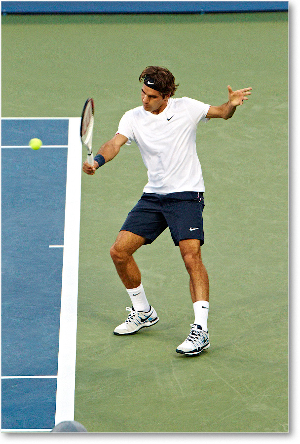 Federer (d Bogomolov R32) Cincy2012)_D4B6942 copy