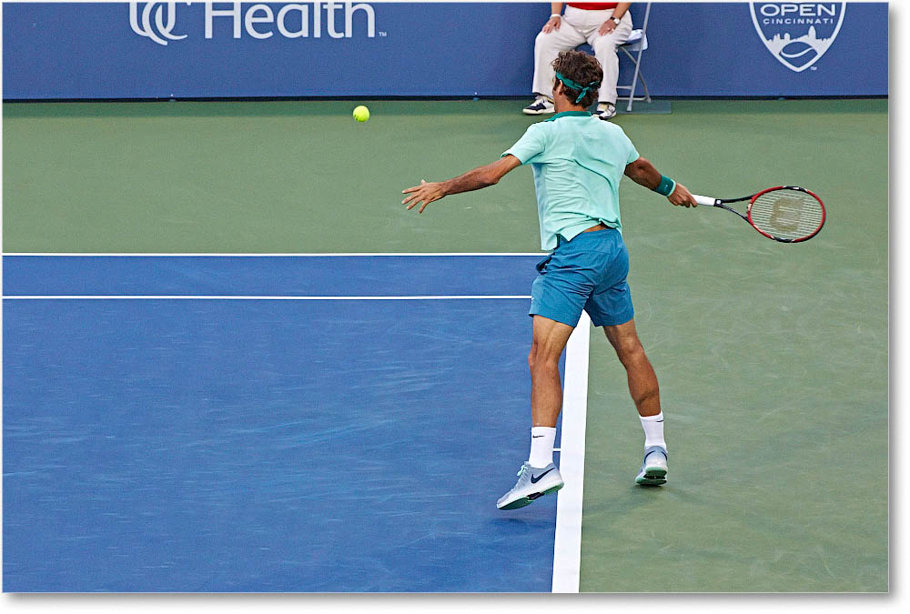 Federer_(d_Monfils_R16)_Cincy2014_2DXA4902 copy