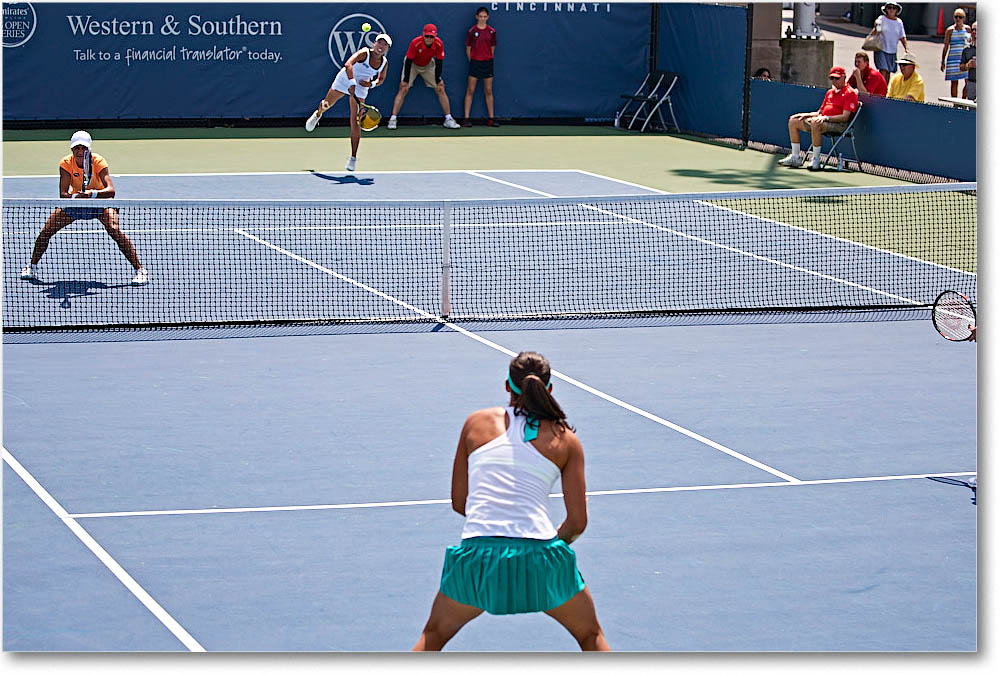 Garcia-Mladenovic_(d_King-Niculescu_R16)_Cincy2016_4DXA4648 copy