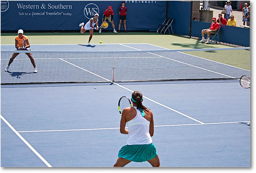 Garcia-Mladenovic_(d_King-Niculescu_R16)_Cincy2016_4DXA4650 copy
