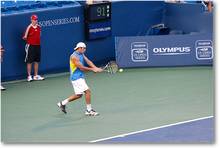 Ginepri (l Safin R64)_Cincy09_1D3A1404 copy