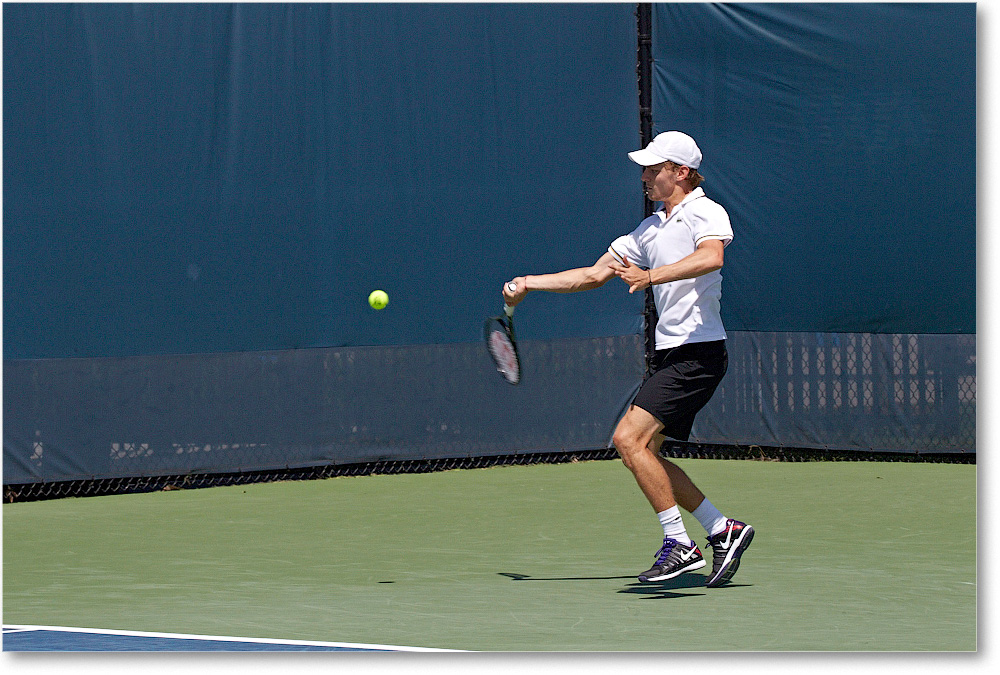 Goffin (d Pospisil R32) Cincy2013_D4C4351 copy