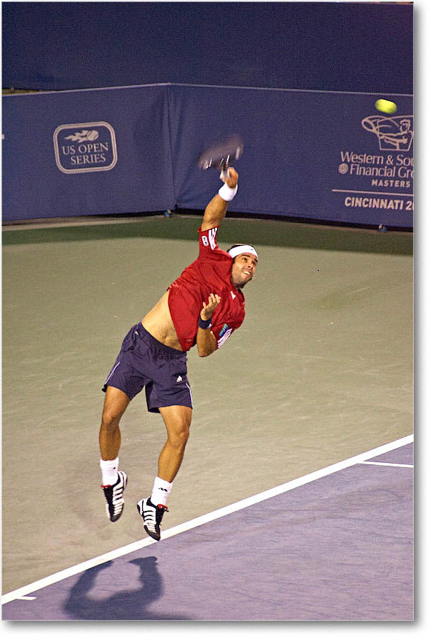 Gonzalez_(d_Ferrer_QF)_Cincy2006_Y2F9773 copy