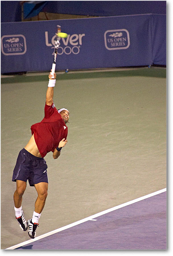 Gonzalez_(d_Ferrer_QF)_Cincy2006_Y2F9840 copy