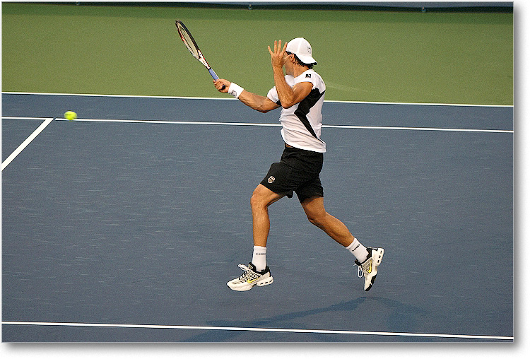 Haas (l Isner R64)_Cincy09_1D3A2287 copy