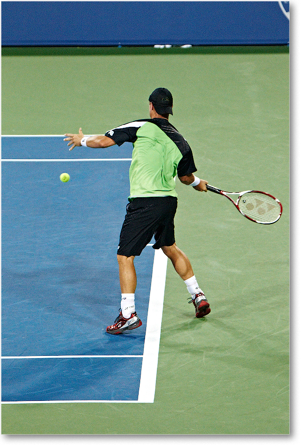 Hewitt (d Youzhny R64) Cincy2012_D4B4647 copy