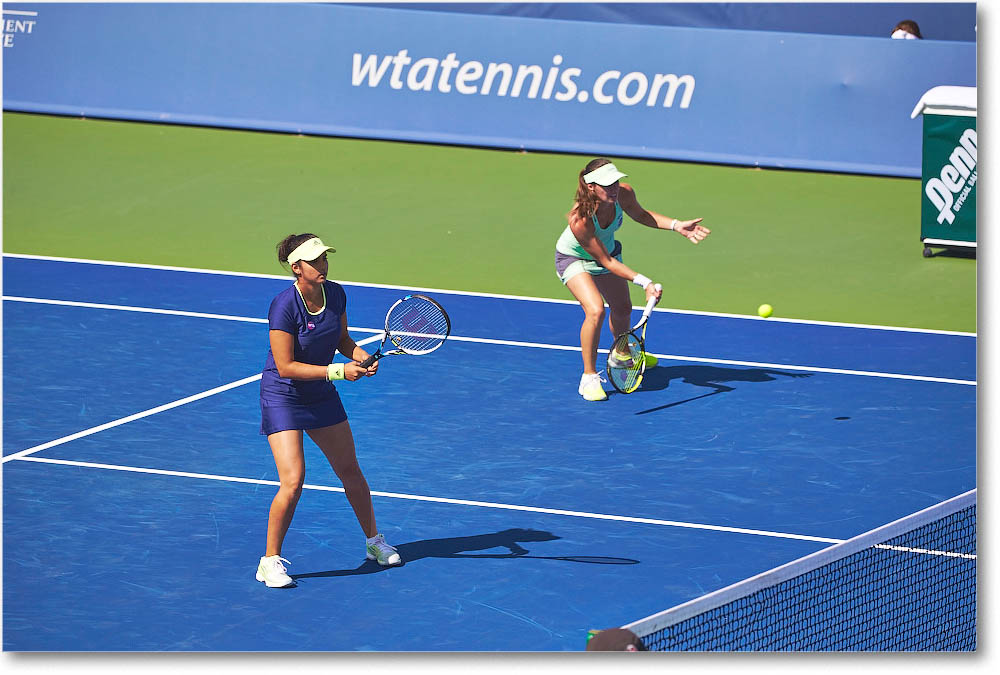 HingisMirza_(d_McHaleVandeweghe_QF)_Cincy2015_2DXB0976 copy