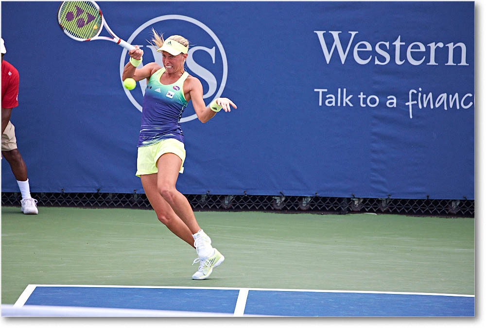 HlavackovaHradecka_(d_KeysRaymond_R32)_Cincy2015_2DXA8554 copy