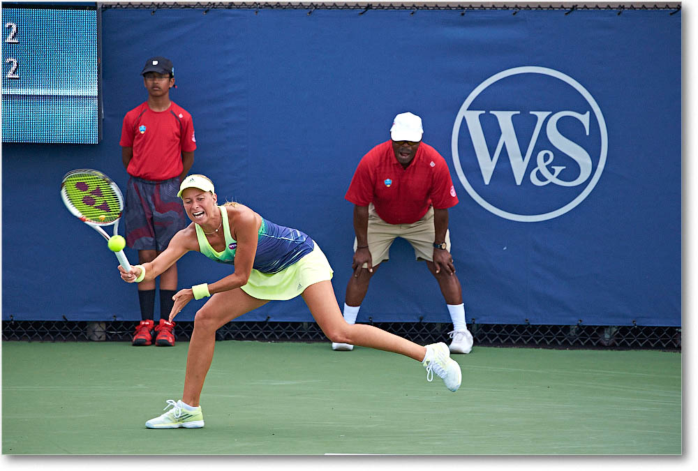 HlavackovaHradecka_(d_KeysRaymond_R32)_Cincy2015_2DXA8565 copy