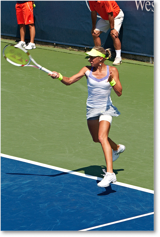 Hlavackova (l Kerber R16) Cincy2012_D4B7232 copy