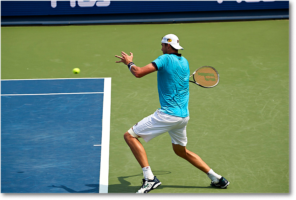 Isner_(l_Dimitrov_SF)_Cincy2017_4DXB4221 copy