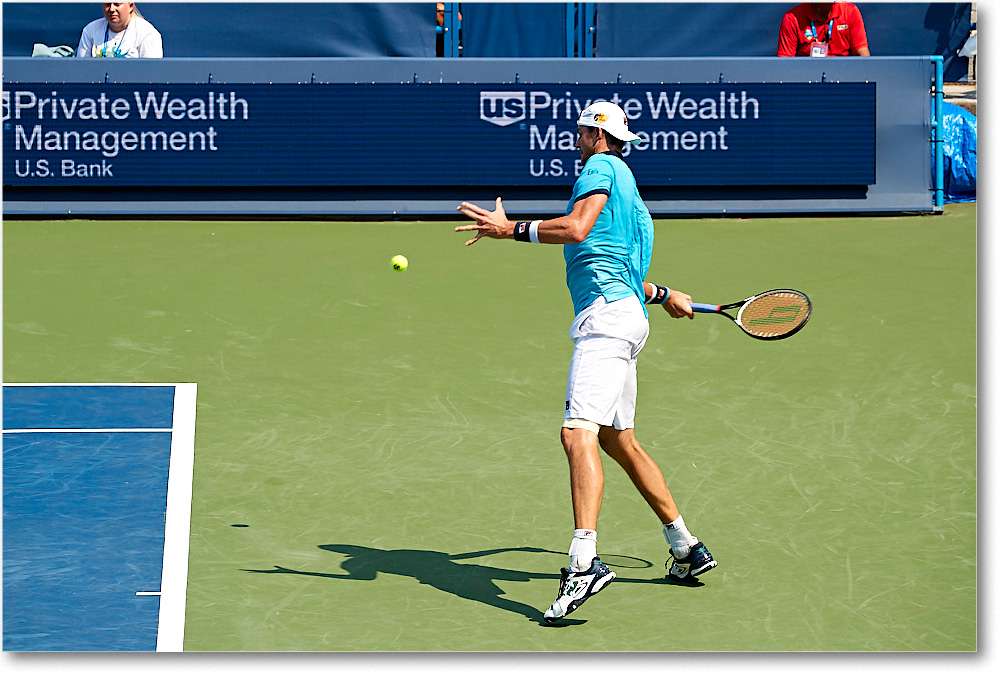 Isner_(l_Dimitrov_SF)_Cincy2017_4DXB4238 copy
