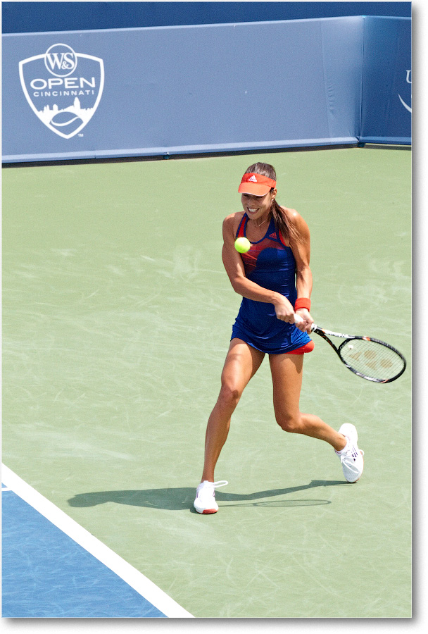 Ivanovic (l Cornet R64) Cincy2013_D4C2767 copy