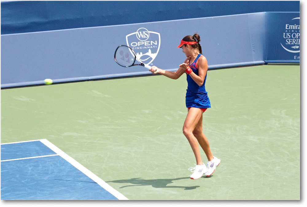 Ivanovic (l Cornet R64) Cincy2013_D4C2786 copy