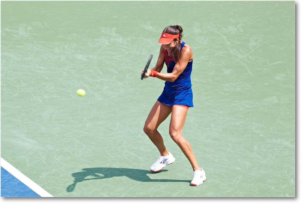 Ivanovic (l Cornet R64) Cincy2013_D4C3058 copy