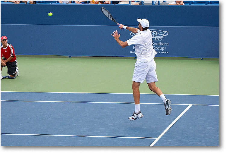 Karlovic (d Monfils R64)_Cincy09_1D3A0865 copy