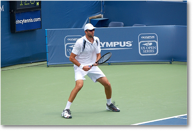 Karlovic (d Monfils R64)_Cincy09_1D3A0884 copy