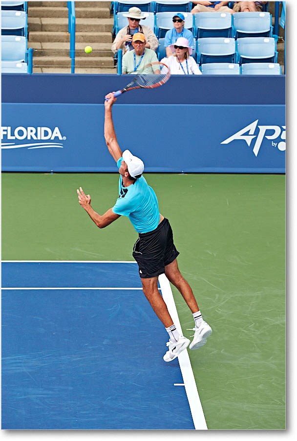 Karlovic_(d_Simon_R64)_Cincy2015_2DXA7520 copy