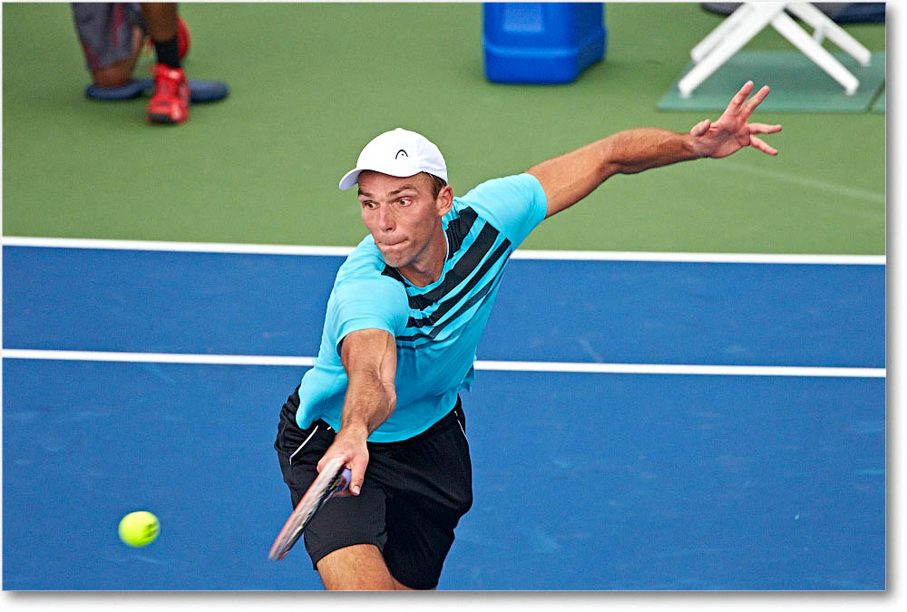 Karlovic_(d_Simon_R64)_Cincy2015_2DXA7692 copy