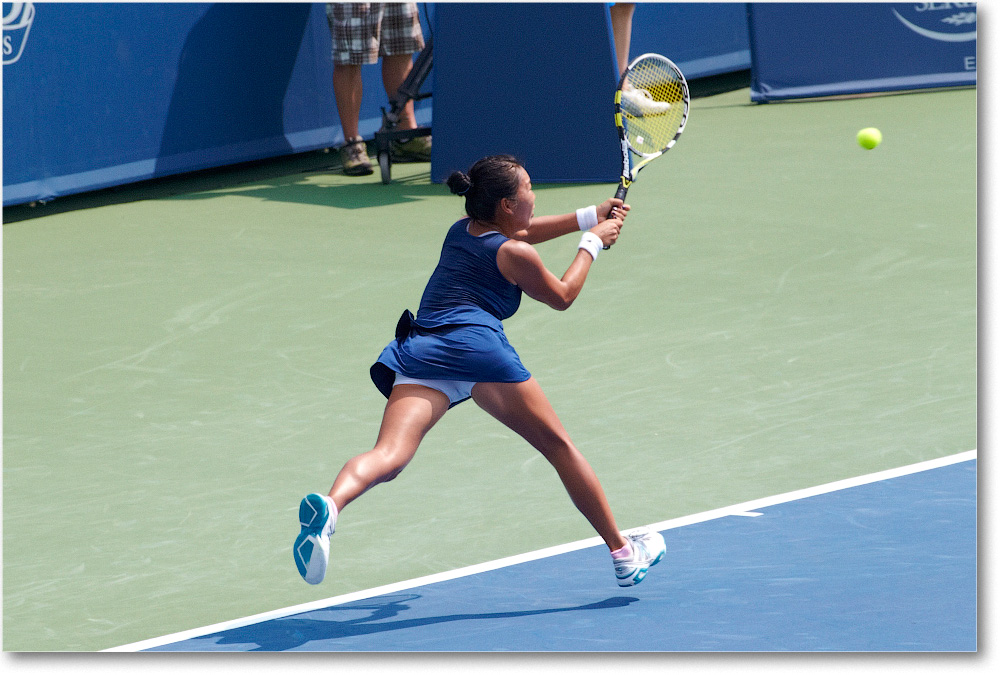 King (l Azarenka R32) Cincy2013_D4C2156 copy