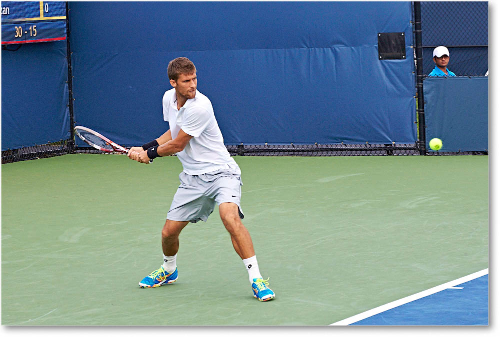 Klizan_(l_BautistaAgut_R64)_Cincy2014_2DXA2101 copy