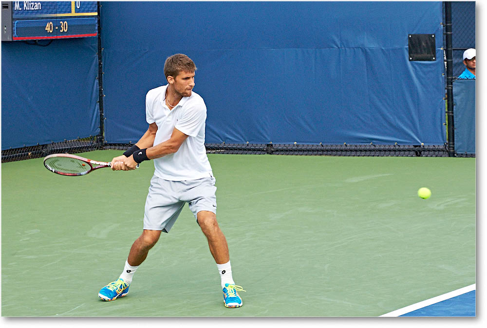 Klizan_(l_BautistaAgut_R64)_Cincy2014_2DXA2115 copy