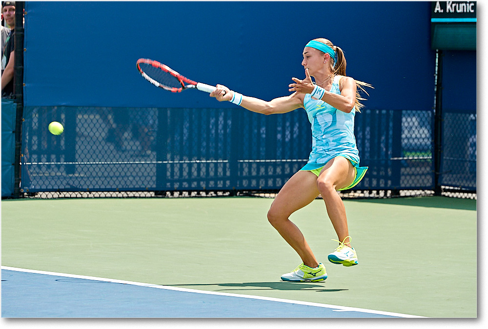 Krunic_(d_Ostapenko_R64)_Cincy2017_4DXB1002 copy